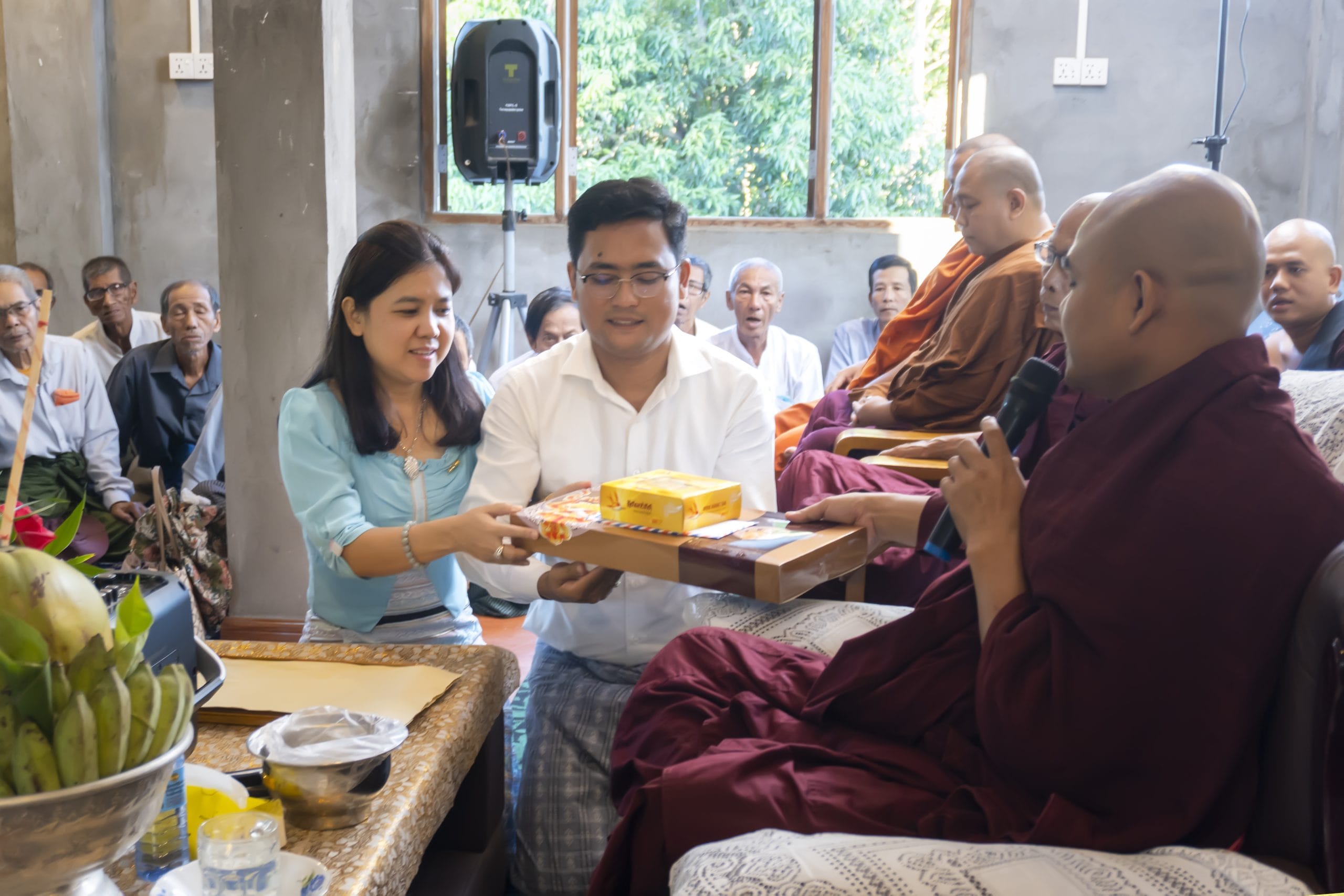 UNIVERSE-Your Digital Partner၏ Found & CEO ကိုသိန်းသန့်ဟိန်း၏ မွေးနေ့အလှူကျင်းပခဲ့ခြင်း။